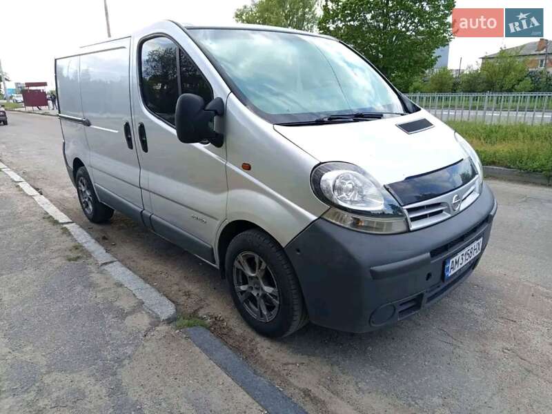 Вантажний фургон Nissan Primastar 2004 в Житомирі