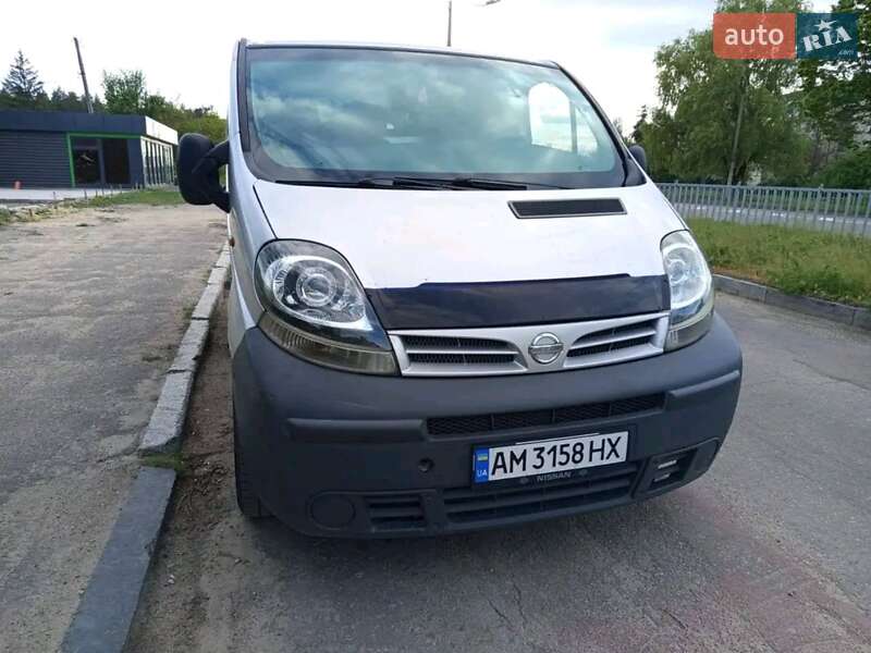 Вантажний фургон Nissan Primastar 2004 в Житомирі