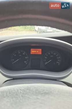 Вантажний фургон Nissan Primastar 2013 в 