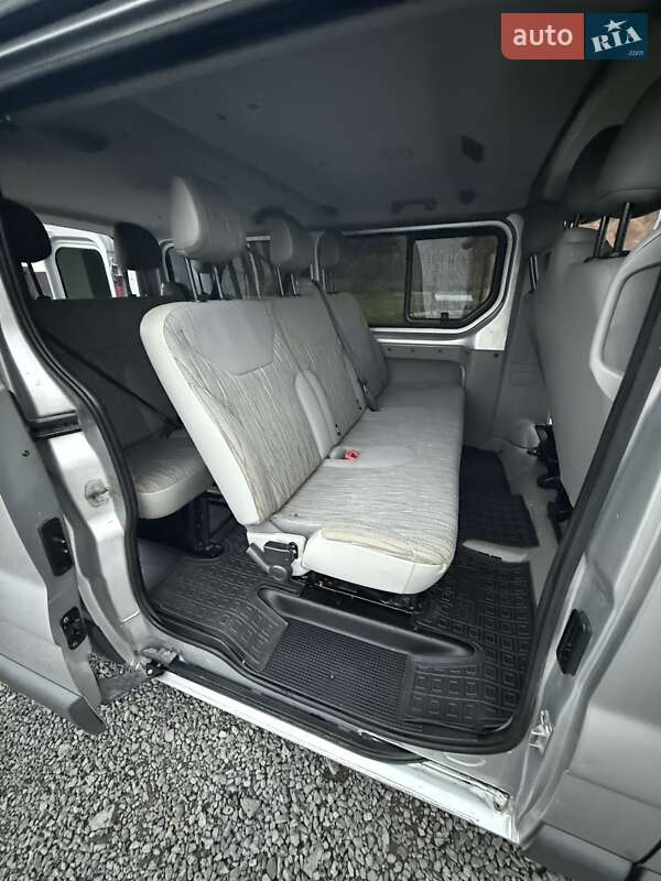 Мінівен Nissan Primastar 2013 в Ужгороді