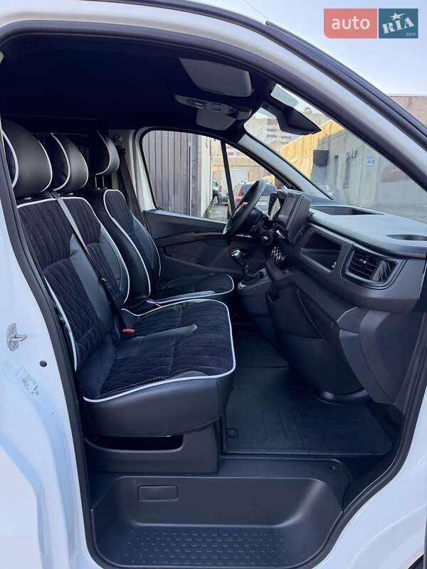 Минивэн Nissan Primastar 2022 в Ровно фото 13 Минивэн Nissan Primastar 2022 в Ровно