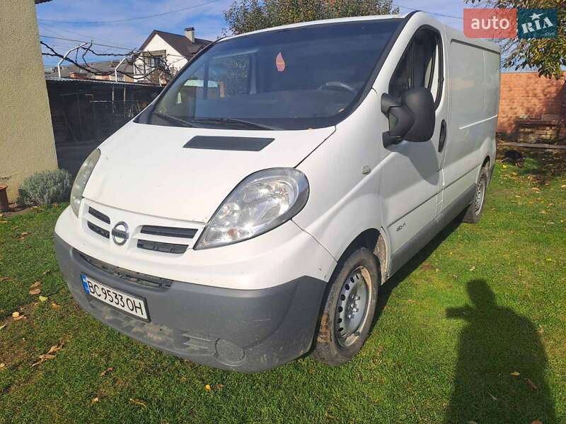 Вантажний фургон Nissan Primastar 2010 в Львові
