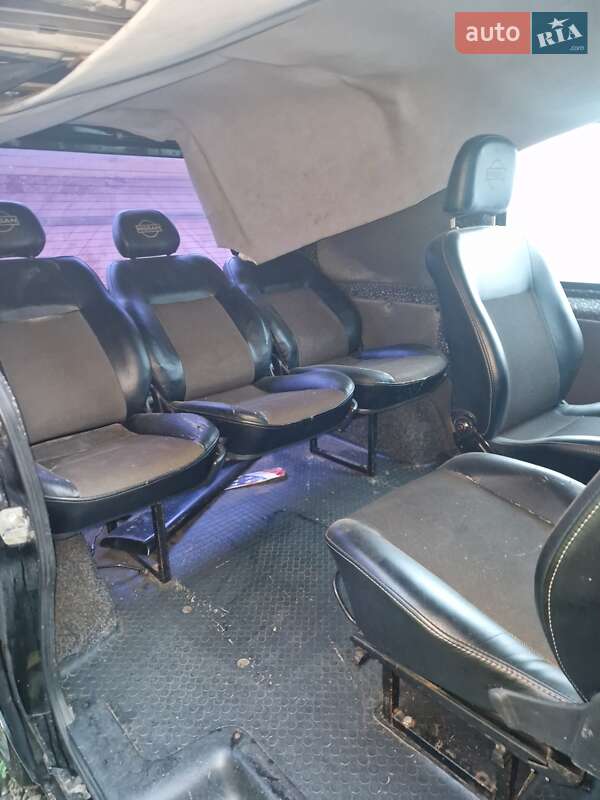 Мінівен Nissan Primastar 2005 в Чернівцях