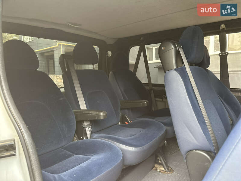 Мінівен Nissan Primastar 2009 в Охтирці