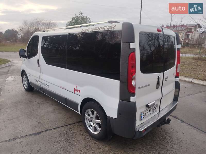 Минивэн Nissan Primastar 2008 в Нетешине