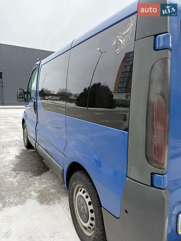 Мінівен Nissan Primastar 2003 в Кам'янець-Подільському
