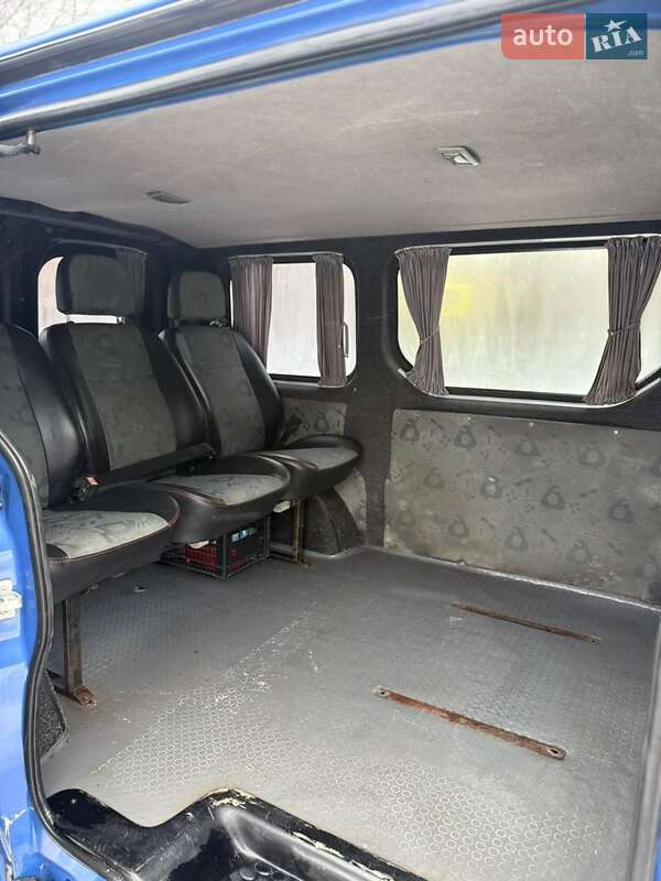 Мінівен Nissan Primastar 2003 в Кам'янець-Подільському