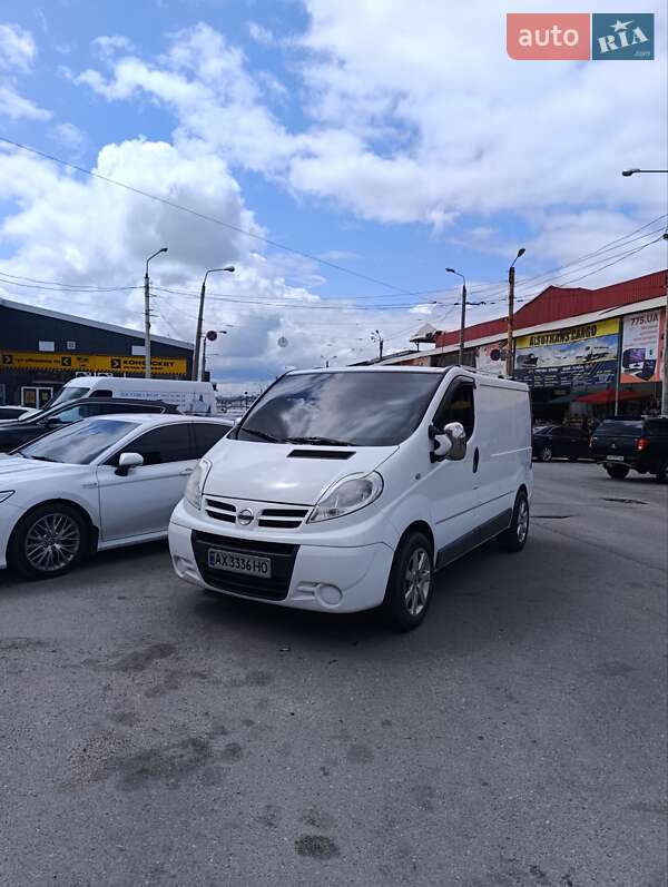 Nissan Primastar 2011