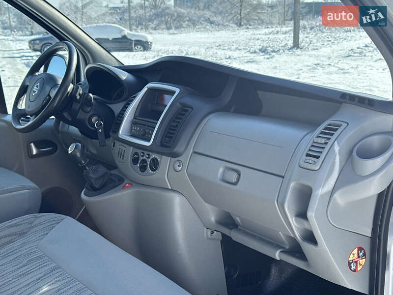 Минивэн Nissan Primastar 2013 в Полтаве фото 33 Минивэн Nissan Primastar 2013 в Полтаве