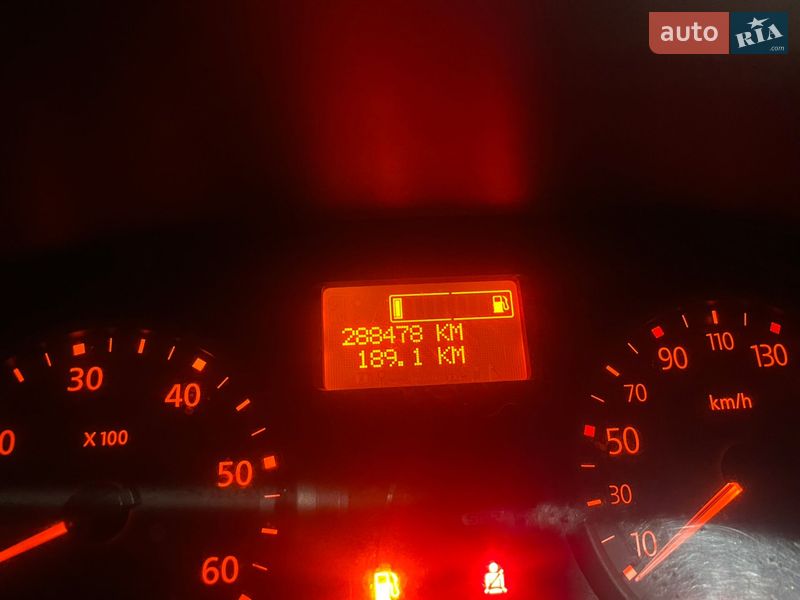 Грузопассажирский фургон Nissan Primastar 2012 в Киеве