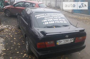 Седан Nissan Primera 1992 в Одесі