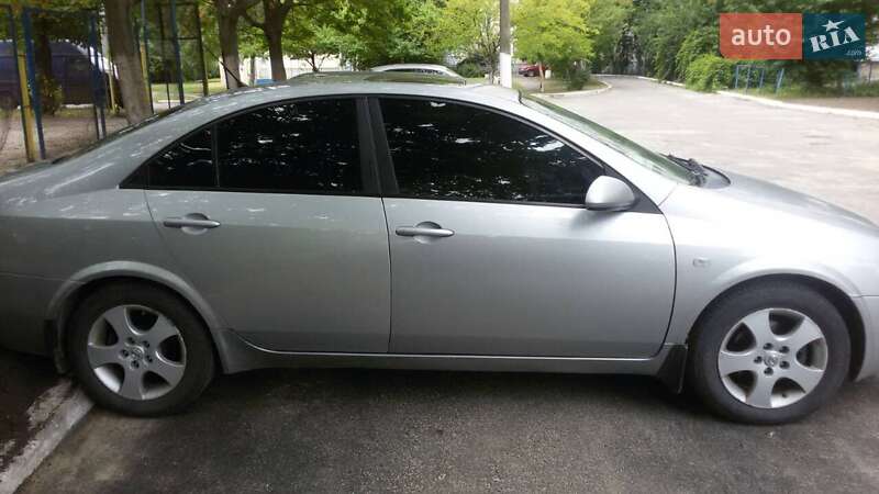 Седан Nissan Primera 2003 в Киеве