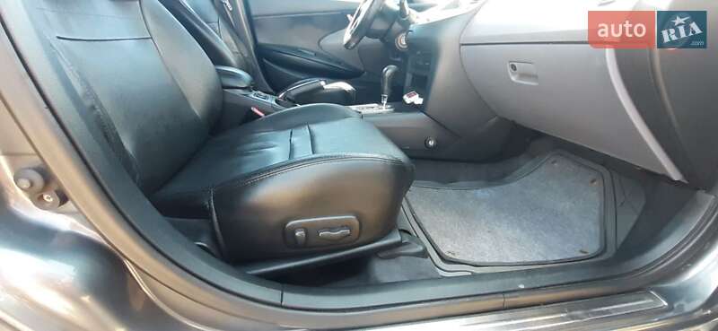 Седан Nissan Primera 2002 в Кременчуці