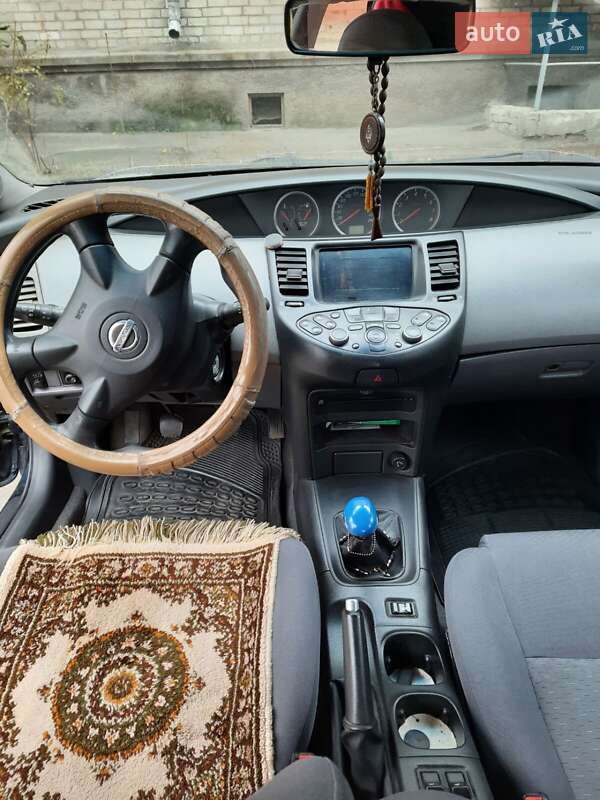 Седан Nissan Primera 2002 в Дніпрі