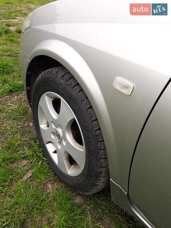 Універсал Nissan Primera 2002 в Шепетівці