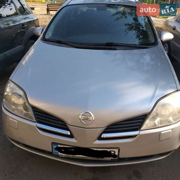 Nissan Primera 2004