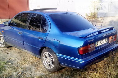 Седан Nissan Primera 1994 в Березане