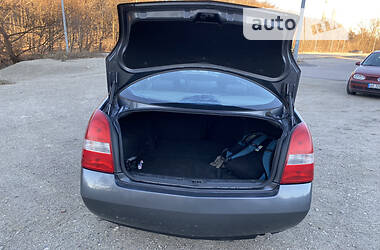Седан Nissan Primera 2002 в 