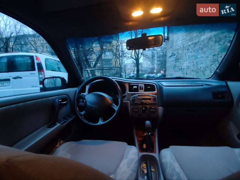 Седан Nissan Primera 1999 в Дніпрі