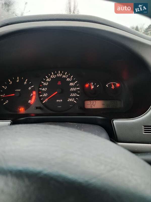 Седан Nissan Primera 1999 в Дніпрі