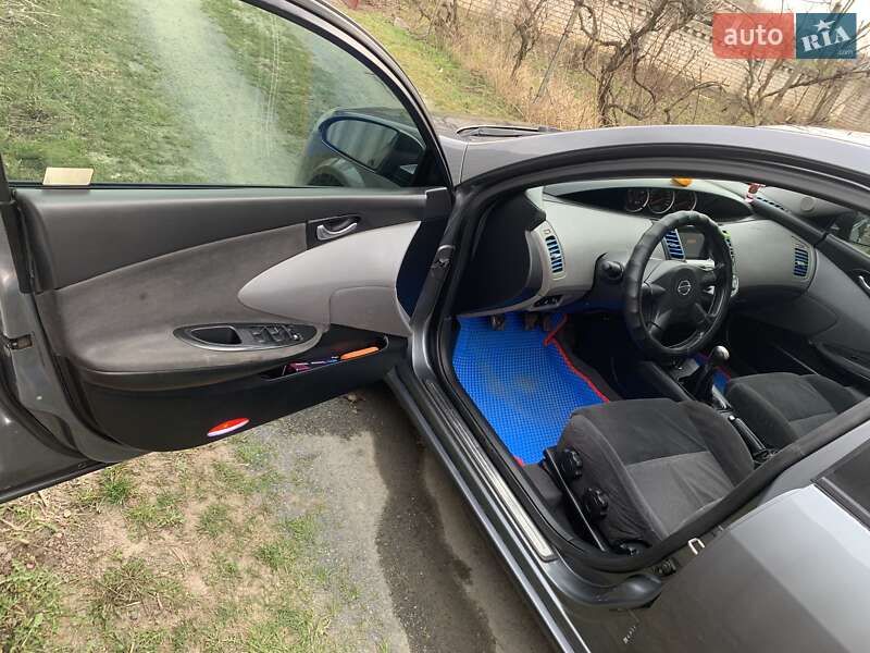 Седан Nissan Primera 2003 в Монастирищеві