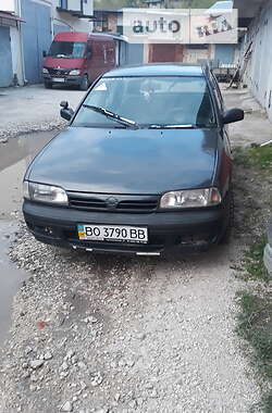 Універсал Nissan Primera 1991 в Тернополі