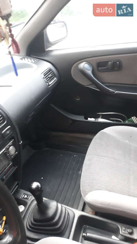 Універсал Nissan Primera 1991 в Тернополі