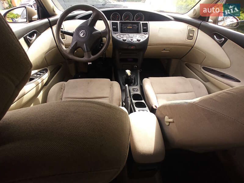 Седан Nissan Primera 2004 в Одессе