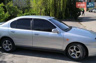 Седан Nissan Primera 2000 в Харкові