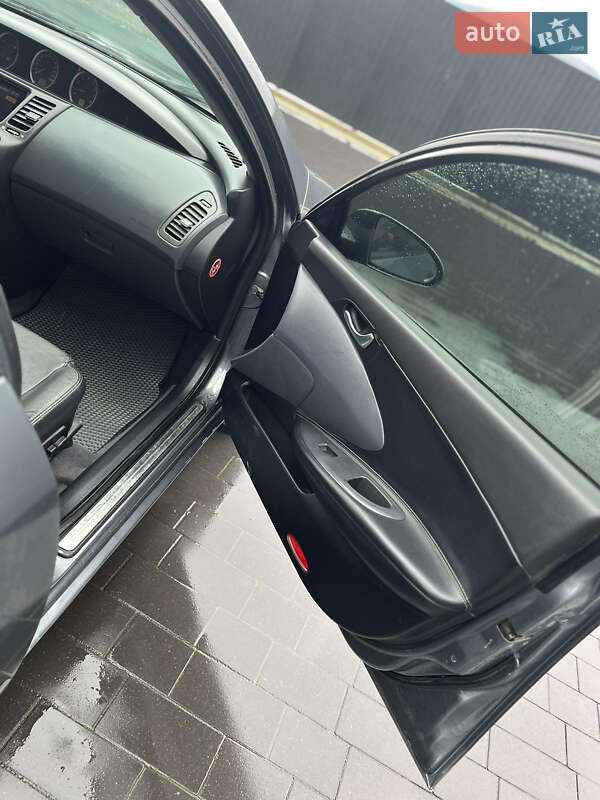 Седан Nissan Primera 2003 в Рожнятові