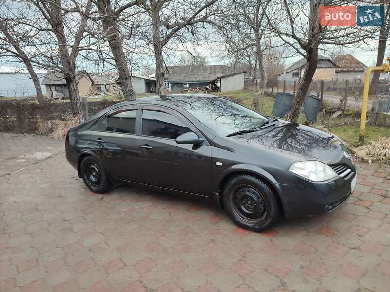 Седан Nissan Primera 2006 в Кельменцях