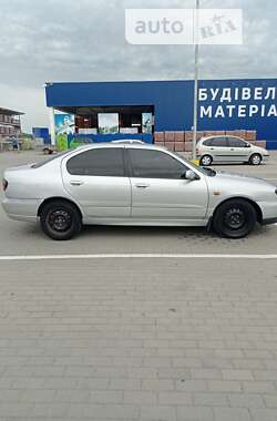 Седан Nissan Primera 2000 в Ковелі