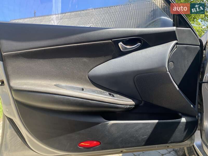 Седан Nissan Primera 2004 в Рожнятове