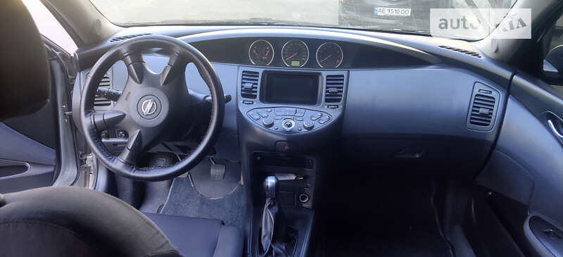Універсал Nissan Primera 2004 в Новомосковську