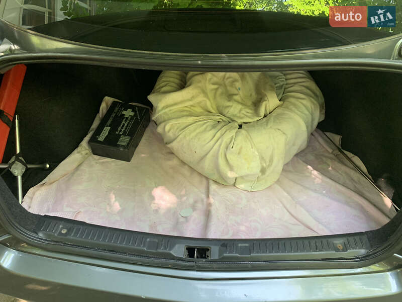 Седан Nissan Primera 2003 в Кропивницькому