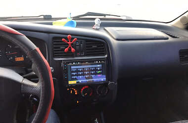 Седан Nissan Primera 1998 в 