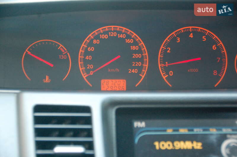 Седан Nissan Primera 2006 в Івано-Франківську