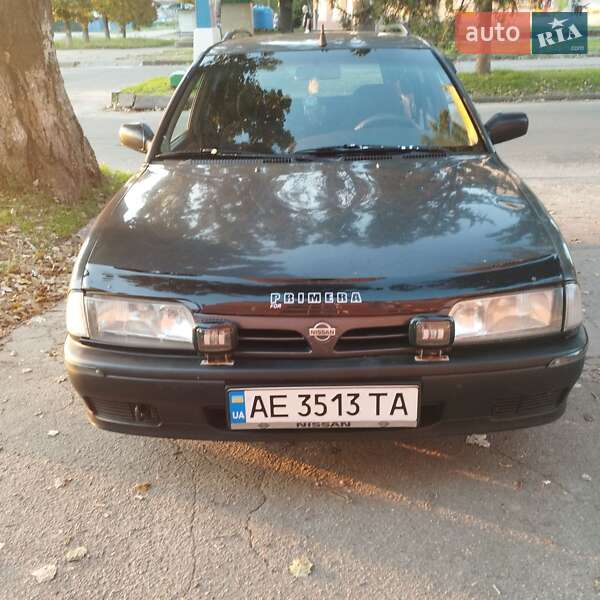 Nissan Primera 1993