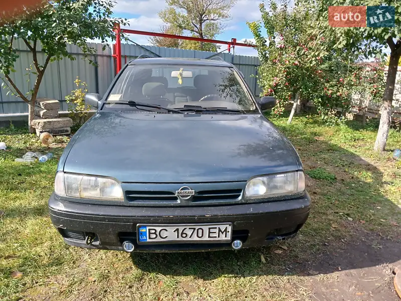 Nissan Primera 1994