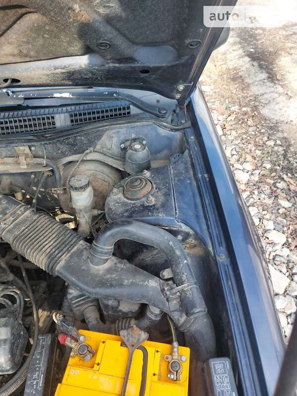 Універсал Nissan Primera 1992 в Одесі