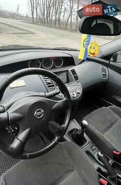 Седан Nissan Primera 2004 в 