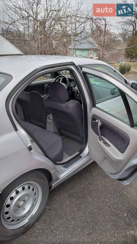 Седан Nissan Primera 2002 в Белой Церкви