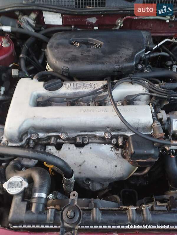 Хетчбек Nissan Primera 1993 в Запоріжжі