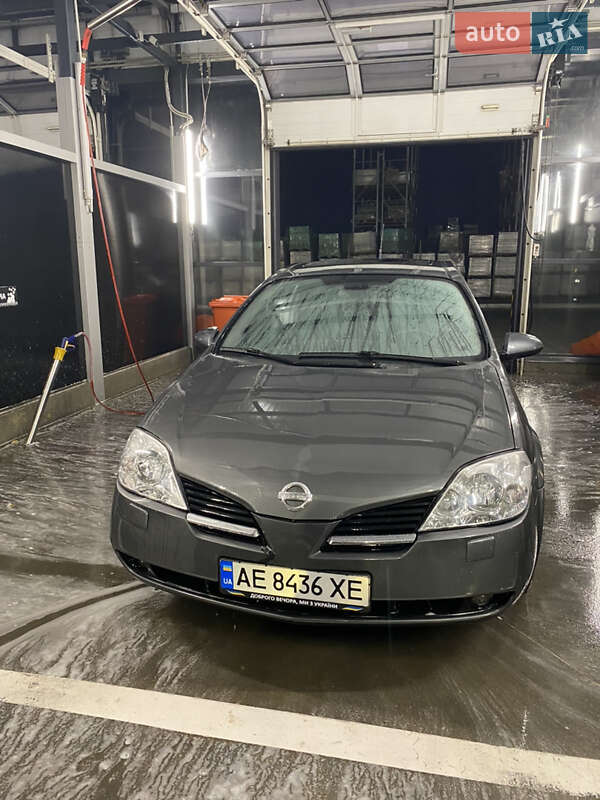 Седан Nissan Primera 2003 в Днепре