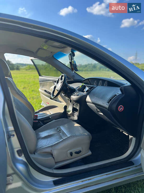 Седан Nissan Primera 2004 в Бердичеве