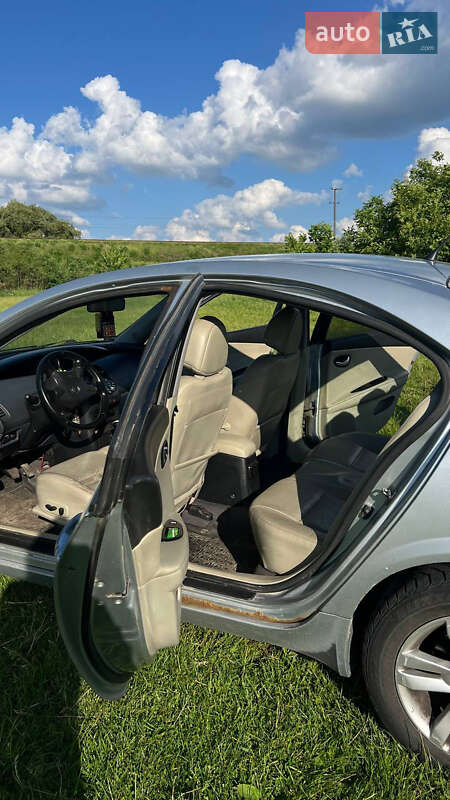 Седан Nissan Primera 2004 в Бердичеве