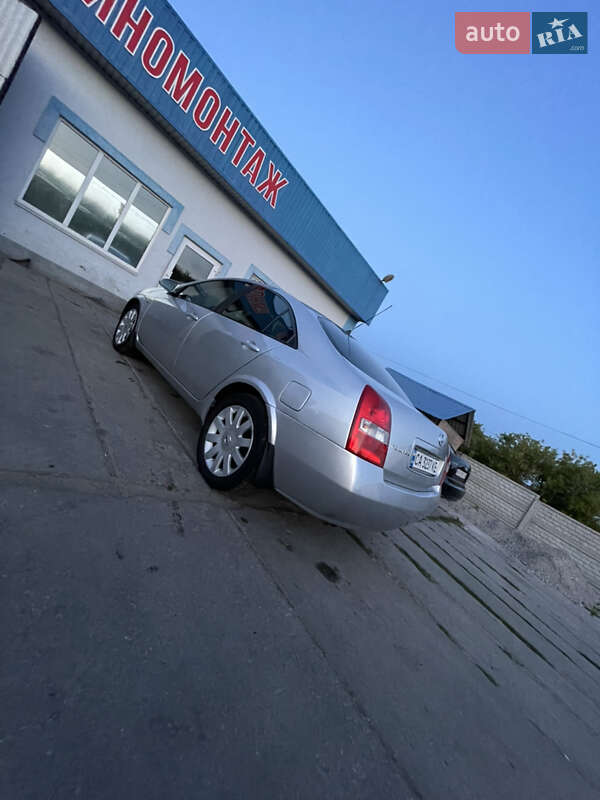 Седан Nissan Primera 2003 в Чигирину