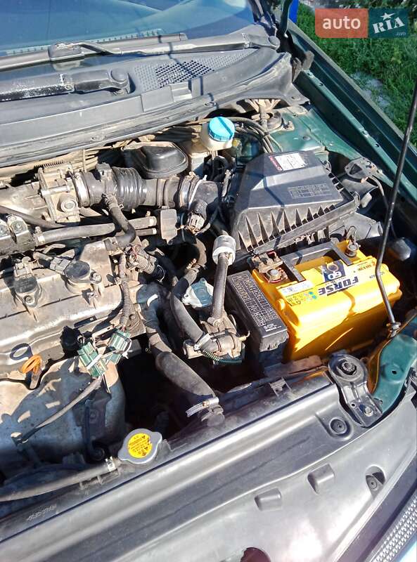 Седан Nissan Primera 2002 в Жмеринке