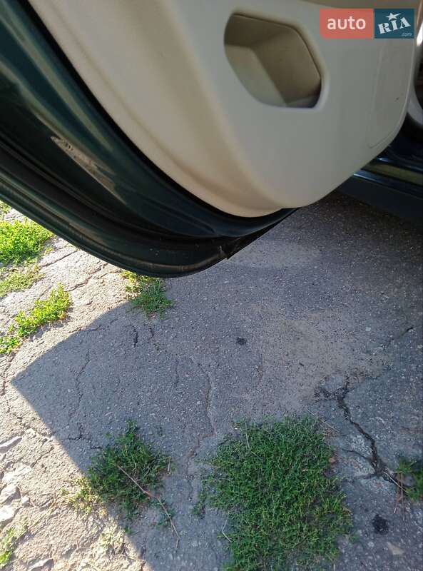 Седан Nissan Primera 2002 в Жмеринке