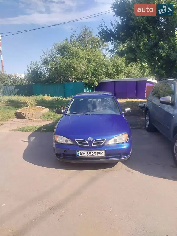Nissan Primera 2000